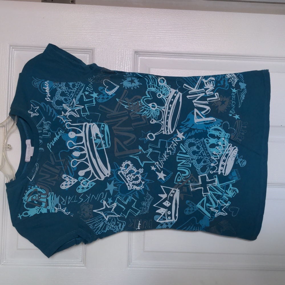 Charlotte Russe size large short sleeve t-shirt punk lives